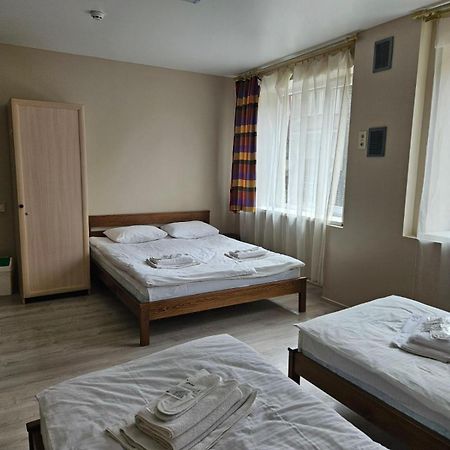 Hotel Lion Hill Lwów Zewnętrze zdjęcie